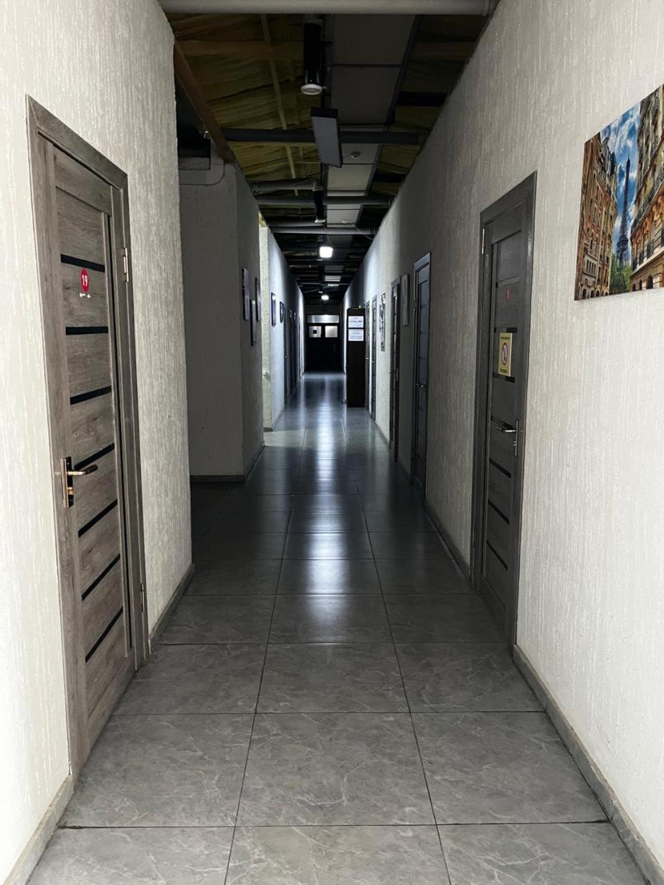 Tastaq Hostel Almaty Luaran gambar